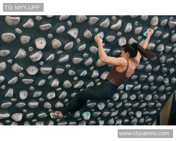 武汉攀岩队战术革新引发热议提升竞技水平与团队协作能力