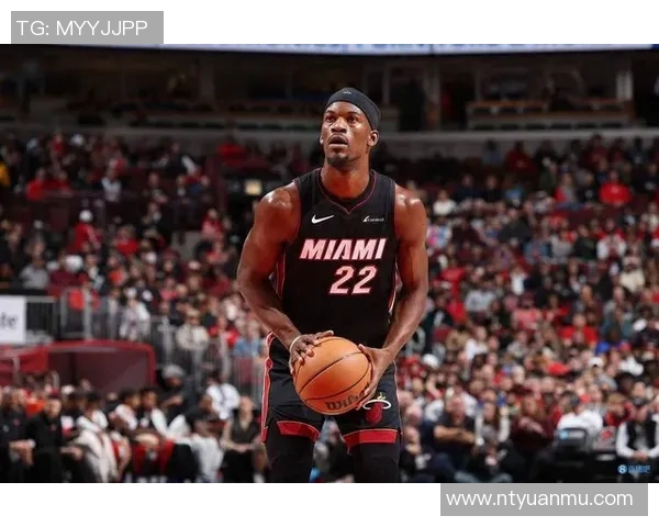 吉米巴特勒领衔热火队奋战季后赛展现超强领导力与拼搏精神